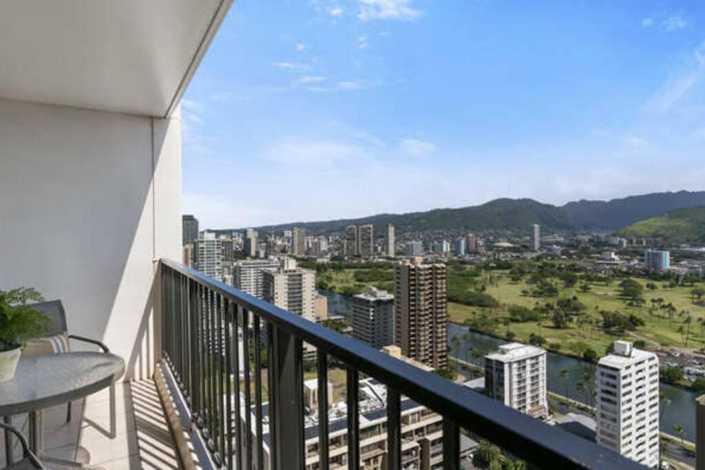 Apartamento Views! Mountains, Canal, And City! *